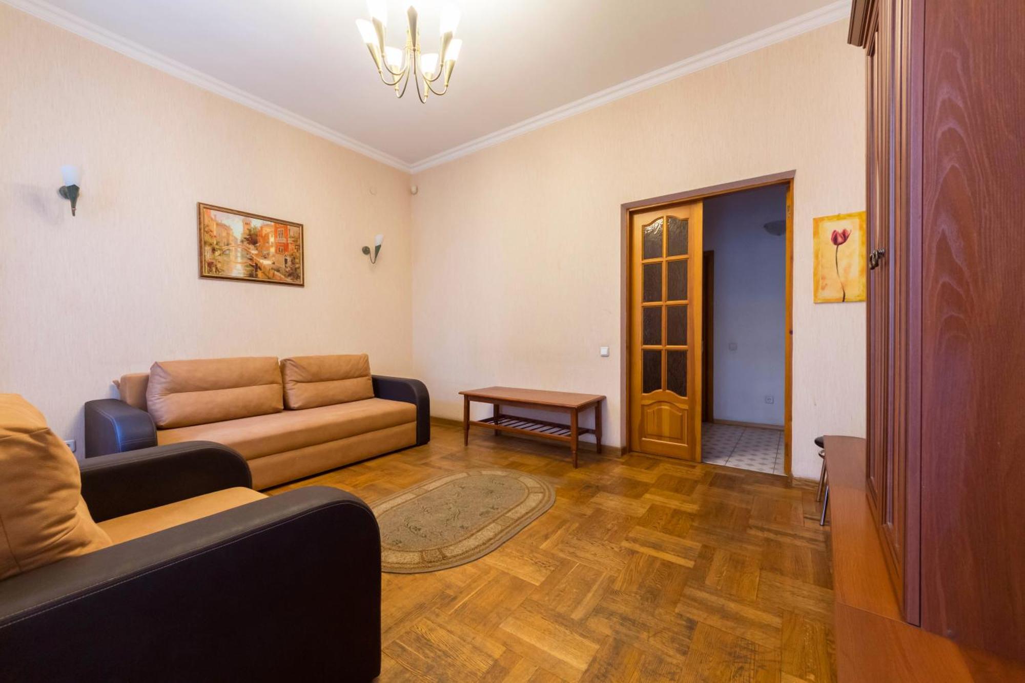 קייב Apartments In The Center On Shota Rustaveli מראה חיצוני תמונה